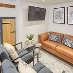 Host & Stay - Grumbles Cottage